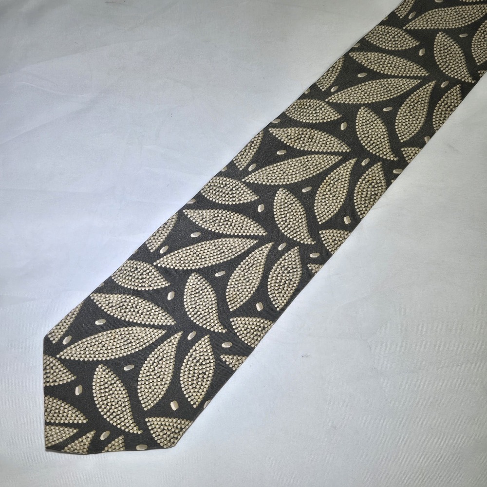 Emporio Armani Giorgio Armani Tie Italy 100% Silk Floral Geometric Pattern *READ